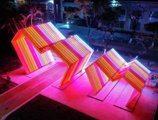 不锈钢雕塑案例