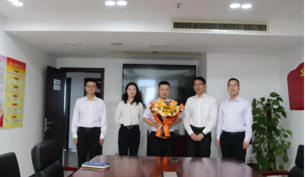 皇冠app手机投注下载